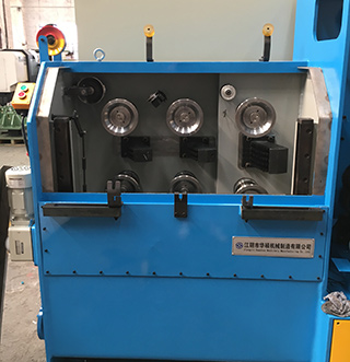 浅谈金属拉丝机