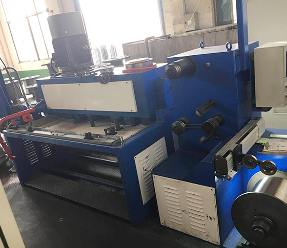 HS250 TB4水箱拉丝机